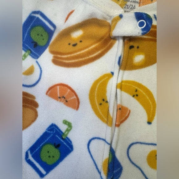 💥Carter's White Breakfast Print Footie - Picture 4 of 4